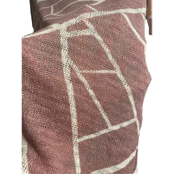 First Love lightweight sweater - Picture 7 of 9